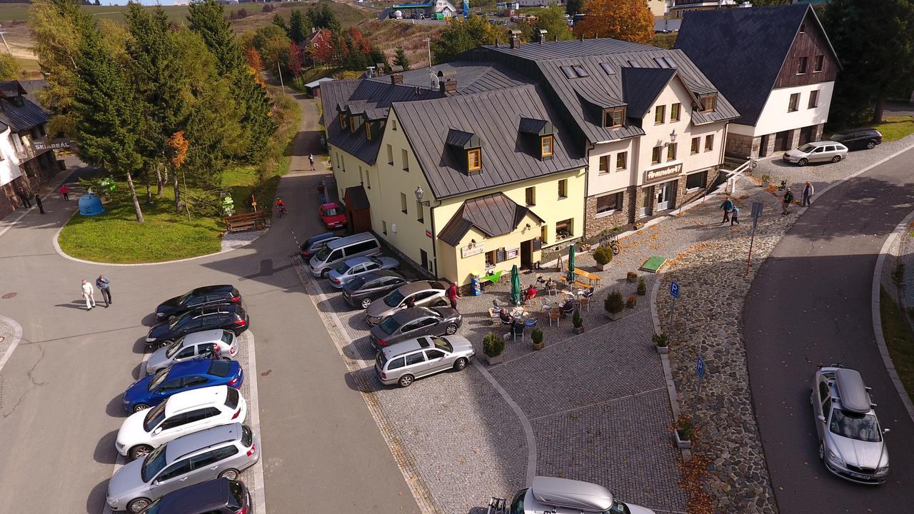 Boží Dar Penzion U Snehulaka المظهر الخارجي الصورة